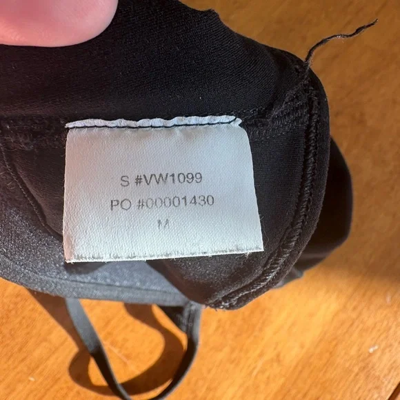 Vuori AlltheFeels Sports Bra M Black - Picture 5 of 5